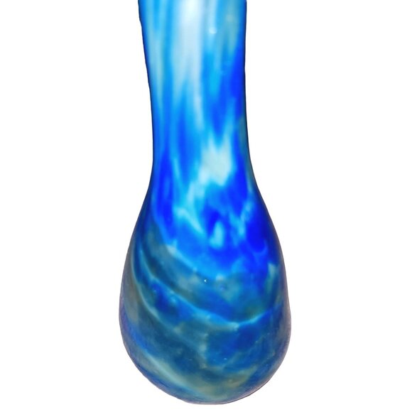 Hand Blown Blue & White Swirl Art Glass Vase With Abstract Fluted Rim 10 Inches - Picture 4 of 14